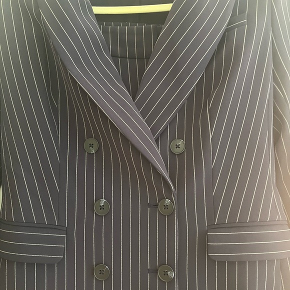 Navy Pinstripe Suit Set - Picture 6 of 8